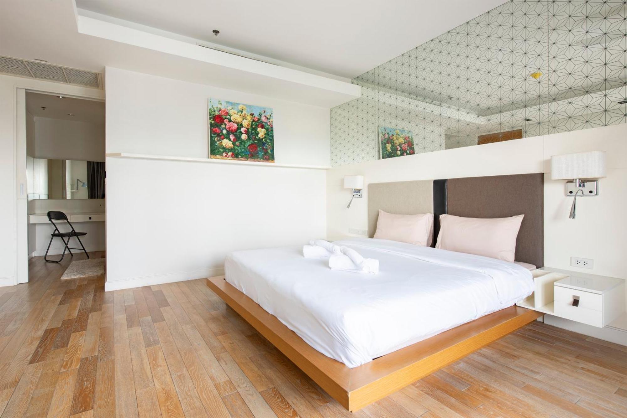 M Estate 2br Private Residence, 300m To Bts Chit Lom Бангкок
